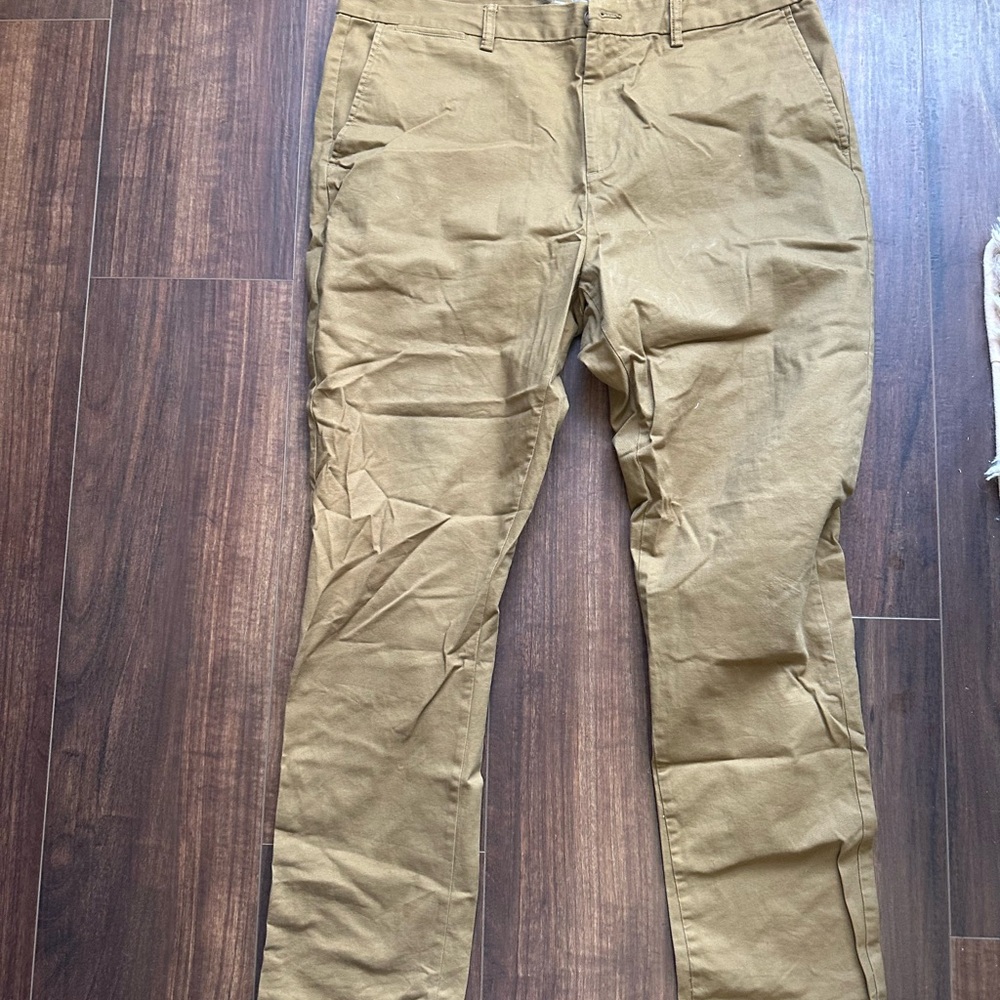 Men's Tan Pants